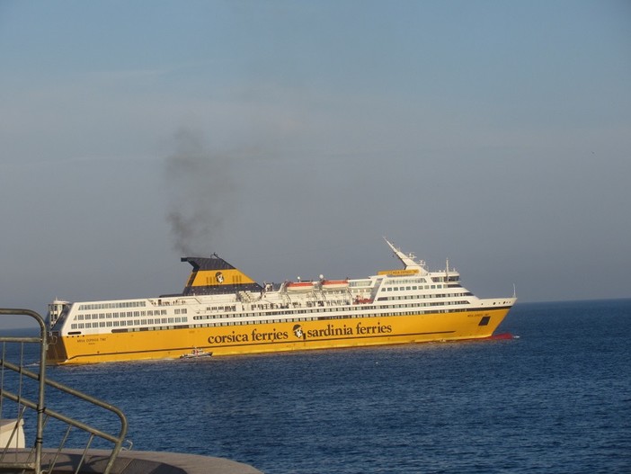 Mega Express: viaggio inaugurale della tratta Nizza- Trapani Mega Express: viaggio inaugurale della tratta Nizza- Trapani