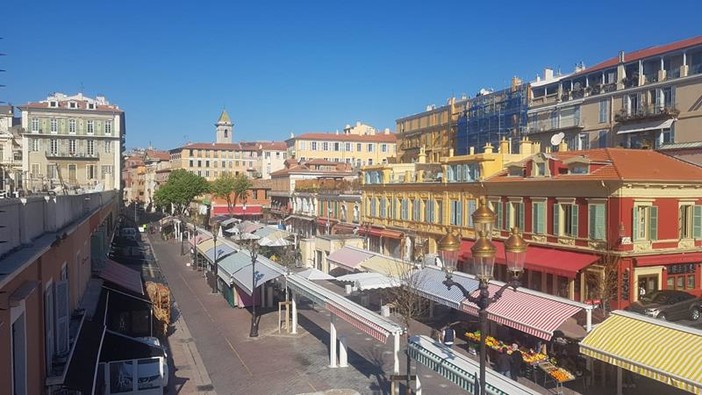 Place Gautier e Cours Saleya nelle foto di  Ghjuvan Pasquale