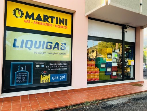 Da Martini Gas fate un pieno di tepore da regalare a Natale ad amici e parenti in assoluta sicurezza Da Martini Gas fate un pieno di tepore da regalare a Natale ad amici e parenti in assoluta sicurezza