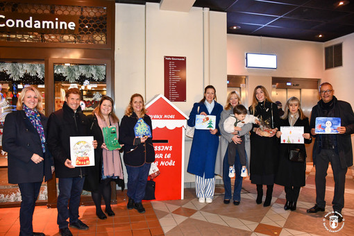 Monaco, premiati i vincitori del concorso "Il mio più bel disegno di Babbo Natale" Monaco, premiati i vincitori del concorso "Il mio più bel disegno di Babbo Natale"