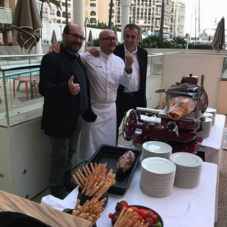 L'imperiese Marco Alberti a capo della Monafrais, ditta di Monaco di prodotti d'eccellenza agroalimentare. "Qui una nuova vita dove la crisi non è arrivata"