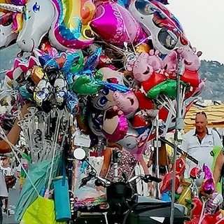 "Di tutto, di più", fotografie di Luisella Cappio