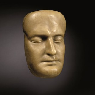 La maschera funeraria di Napoleone conservata al Musée Massena