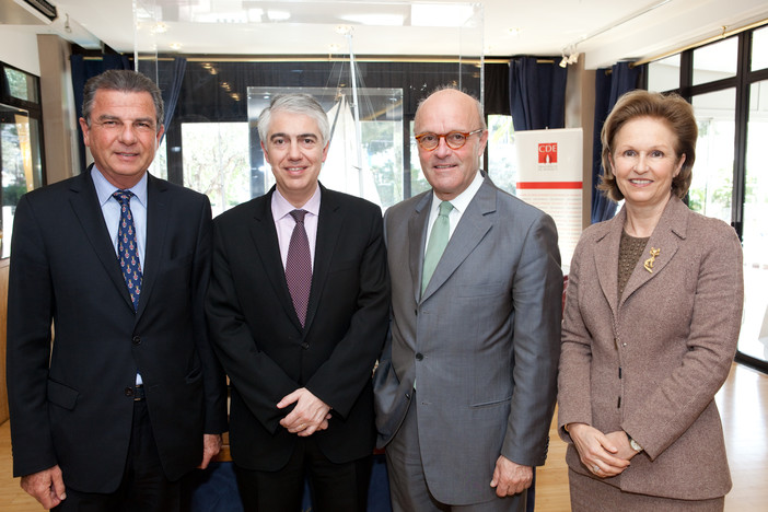 Da sinistra: Michel Dotta, Presidente della Chambre de Développement Economique de Monaco, Franck Biancheri Consigliere del Governo relazioni esterne economiche e finanziarie internazionali, Gunnar Lund ambasciatore di Svezia a Monaco, Patricia Husson Console di Svezia a Monaco - credit photo P. Fitte – Réalis