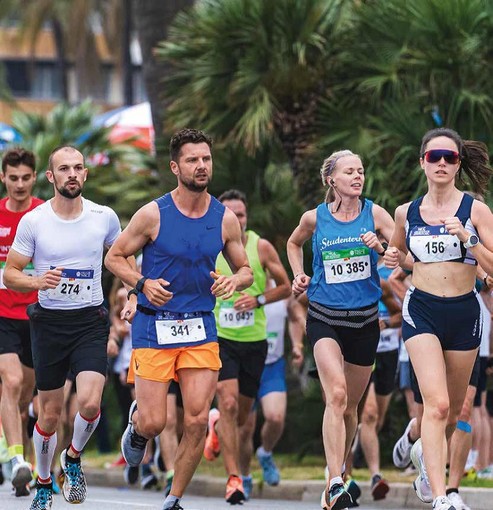 La copertina del numero di settembre di Nice Magazine