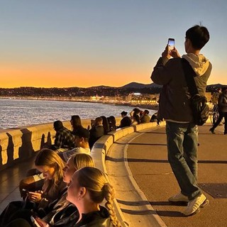 Qua e là per Nizza, fotografie di Silvia Assin