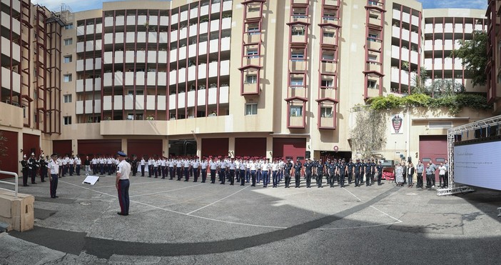 Monaco: Il nuovo insigne dei Vigili del Fuoco ufficialmente consegnato ai militari del Corpo Monaco: Il nuovo insigne dei Vigili del Fuoco ufficialmente consegnato ai militari del Corpo