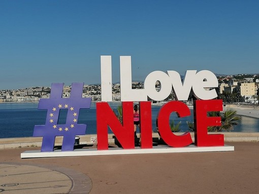 Oggi Nizza festeggia l’Europa: manifestazioni, Eurovision party e tante animazioni al Jardin Albert Ier sulla Promenade