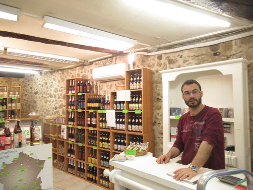 Il nuovo punto vendita "La Madone" Il nuovo punto vendita "La Madone"