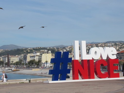 Il Nizza riaggancia il Monaco al primo posto in classifica