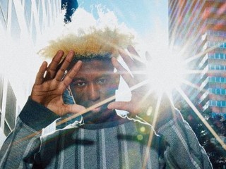 JULIUS RODRIGUEZ - Venerdì 21 luglio 2023 - Théâtre de Verdure JULIUS RODRIGUEZ - Venerdì 21 luglio 2023 - Théâtre de Verdure