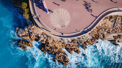 Nizza celebra l’Anno del Mare: il programma di aprile tra scienza, arte e poesia