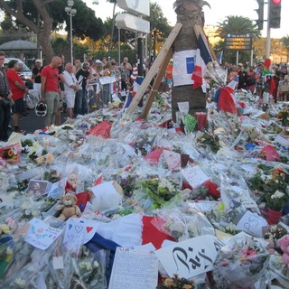 Un anno fa: Nizza  vive intensamente questo triste primo anniversario