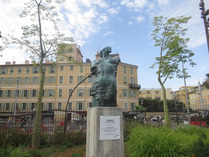 Nikaïa, la scultura  di Cyril de la Patellière