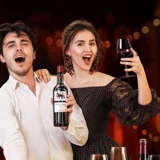 L'“Opéra Bouffe” apre le Fêtes Escoffier 2025 a Villeneuve-Loubet