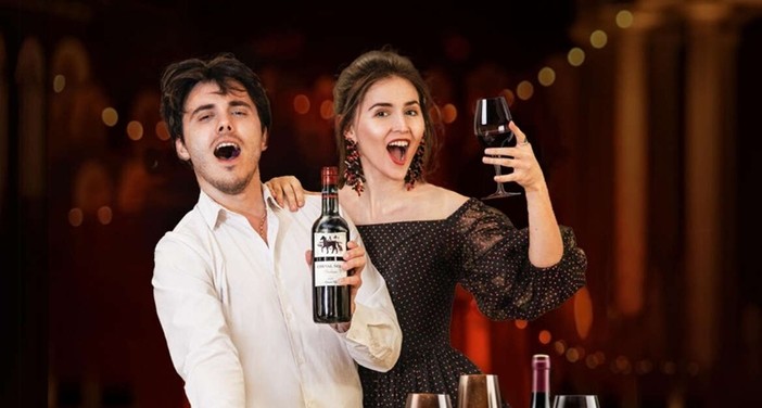 L'“Opéra Bouffe” apre le Fêtes Escoffier 2025 a Villeneuve-Loubet L'“Opéra Bouffe” apre le Fêtes Escoffier 2025 a Villeneuve-Loubet