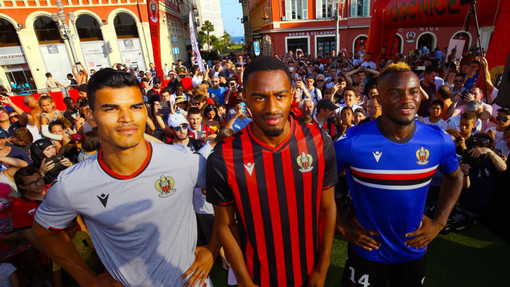 La presentazione delle nuove divise dell'OGC Nice per la stagione 2019 2020