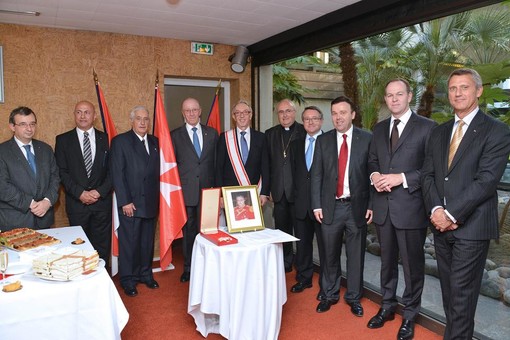 S.E. M. Peter K. Murphy, Ambassadeur de l'Ordre