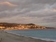 Panorama di Nizza all'alba