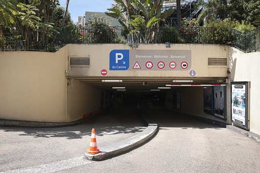 Lavori di ammodernamento nel parking de Casino a Monte-Carlo Lavori di ammodernamento nel parking de Casino a Monte-Carlo
