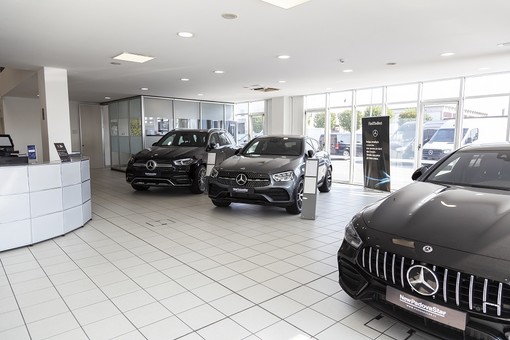 È online la tua Mercedes, New PadovaStar: semplicità e risparmio È online la tua Mercedes, New PadovaStar: semplicità e risparmio