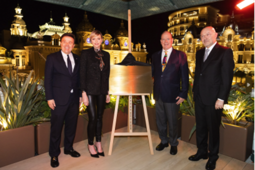 Il Principe Alberto el la Principessa Charléne all'inaugurazione di Amazònico Monte-Carlo Il Principe Alberto el la Principessa Charléne all'inaugurazione di Amazònico Monte-Carlo
