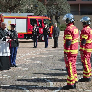 A Fontvieille la cerimonia di consegna del casco a 4 nuove reclute dei pompieri di Monaco