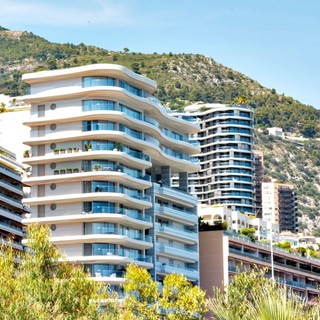 Disponibili nuovi locali commerciali a Larvotto, ai piedi del «Palais de la Plage»