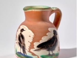 Pablo Picasso,Pichet aux oiseaux,1962, p collection Musée Magnelli Vallauris,inv. 1993-3-26, © François Fernandez. © Succession Picasso, Paris, 2025