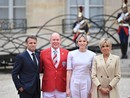 I Principi di Monaco con il presidente francese Macron e la moglie Brigitte (Credit foto Eliot Blondet)