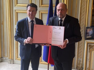 Il Ministro di Giustizia e il Sindaco di Nizza