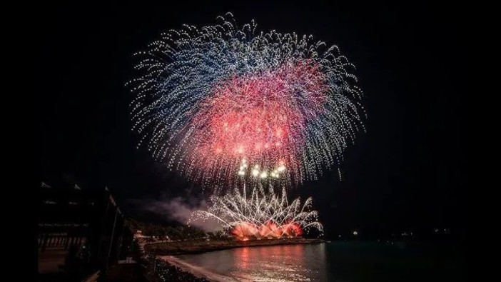 Pirotecnia del Mediterraneo - Espagne. Foto sito ufficiale Pirotecnia del Mediterraneo - Espagne. Foto sito ufficiale