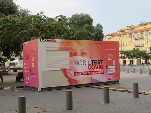 Covid- Test in Place Garibaldi a Nizza