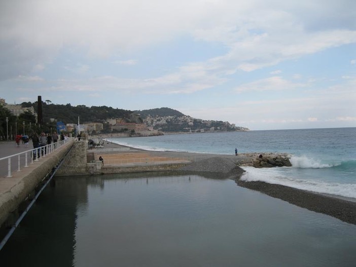 Paillon nella foto d'archivio Paillon nella foto d'archivio