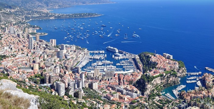 A Monaco la prima personale di Roberto Maria Lino: “Trames émotionnelles”
