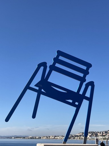 "Blu su blu", fotografia di Mietta Tondelli "Blu su blu", fotografia di Mietta Tondelli