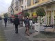 Saldi nella Rue Pietonne a Nizza, foto di Ghjuvan Pasquale