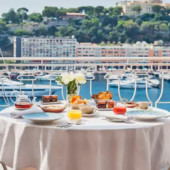 Dal 1º ottobre 2025 al 31 marzo 2026, a Monte-Carlo, la Société des Bains de Mer invita a vivere un city break raffinato tra glamour, gastronomia e relax nel cuore del Principato di Monaco. Dal 1º ottobre 2025 al 31 marzo 2026, a Monte-Carlo, la Société des Bains de Mer invita a vivere un city break raffinato tra glamour, gastronomia e relax nel cuore del Principato di Monaco.