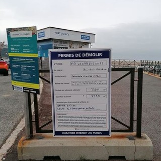 Il parcheggio al porto che si trasformerà in centro congressi Il parcheggio al porto che si trasformerà in centro congressi