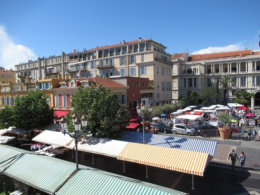 Place Gautier vista dalle Ponchettes