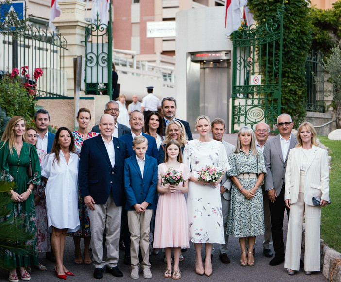 U Cavagnëtu, oltre 800 monegaschi riuniti al Parc Princesse Antoinette con la Famiglia Principesca U Cavagnëtu, oltre 800 monegaschi riuniti al Parc Princesse Antoinette con la Famiglia Principesca