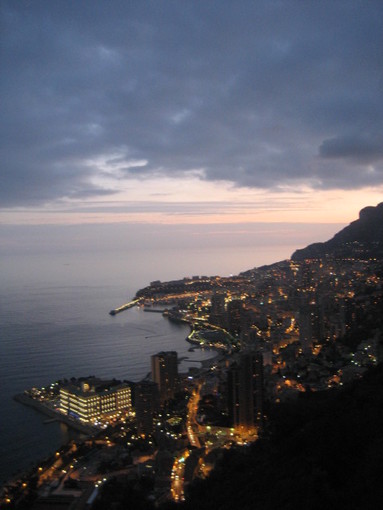 Inchiesta transfrontaliera sui costi di cimiteri e sepoltura: quali sono i prezzi a Monte-Carlo? Inchiesta transfrontaliera sui costi di cimiteri e sepoltura: quali sono i prezzi a Monte-Carlo?