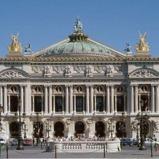 La sede della Borsa a Parigi