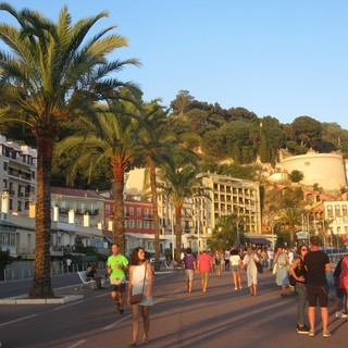 Quai des Etats Unis, Nizza