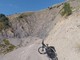 Col de la Sinne (foto 2-3), Discesa dal Col de la Sinne anche su sterrato (Foto 1 e dal 3 al 17), vista su Pierlas (18 e 19) e vista su Roubion (20 - 22). Le fotografie sono di Danilo Radaelli Col de la Sinne (foto 2-3), Discesa dal Col de la Sinne anche su sterrato (Foto 1 e dal 3 al 17), vista su Pierlas (18 e 19) e vista su Roubion (20 - 22). Le fotografie sono di Danilo Radaelli