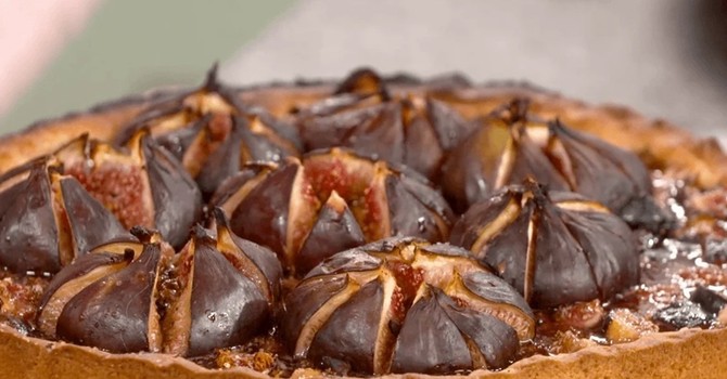 Tarte sablée aux figues poêlées Tarte sablée aux figues poêlées