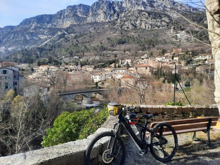 Roquestéron, fotografie di Danilo Radaelli Roquestéron, fotografie di Danilo Radaelli