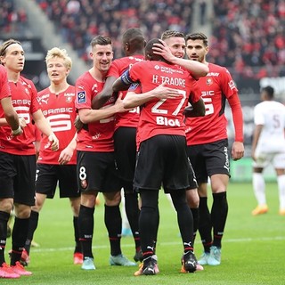 La gioia dei giocatori del Rennes durante l'incontro col Metz (foto tratta dal sito del Rennes)
