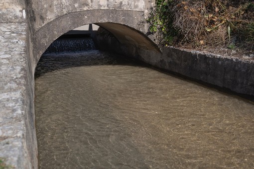 La Cascata di Gairaut ritrova il suo splendore: completati i lavori sul canale
