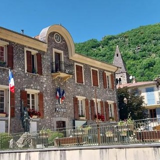 Saint Sauveur sur Tinée (1 - 12), Isola (13 - 21), sintesi del tour (22 e 23). Fotografie di Danilo Radaelli